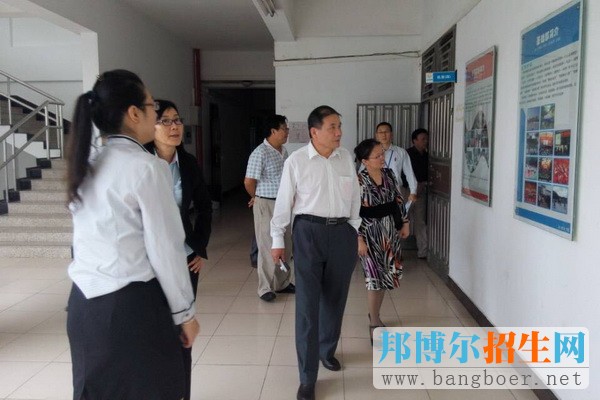 重庆市公共交通技工学校有哪些专业