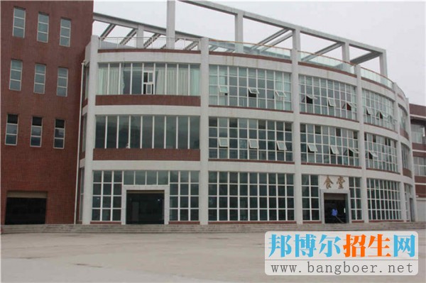 重庆市黔江区民族职业教育中心宿舍条件