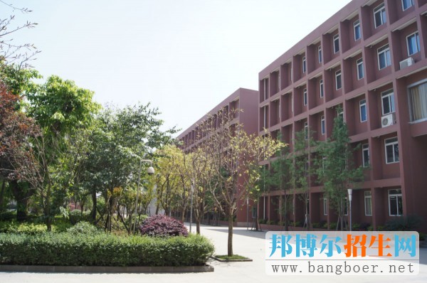 中考落榜如何选择大学