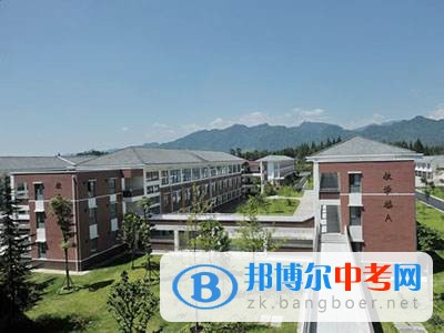 都江堰市第一中学2022年招生代码