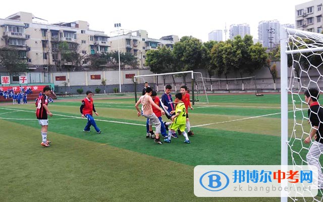 成都市第三十八中首届“腾龙杯”校园足球联赛开赛