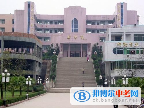 四川省安岳中学2022年招生计划