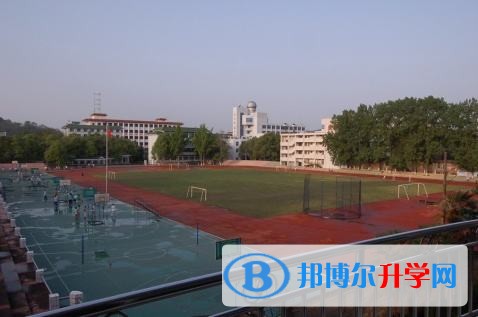 阆中市老观中学怎么样、好吗