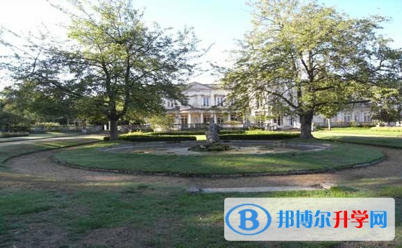 四川省泸州高级中学校学费