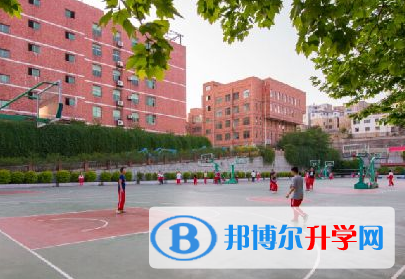 贵阳市第八中学2022年招生代码