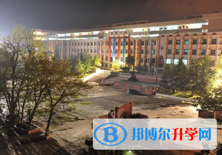 开阳县第一中学2022年地址在哪里