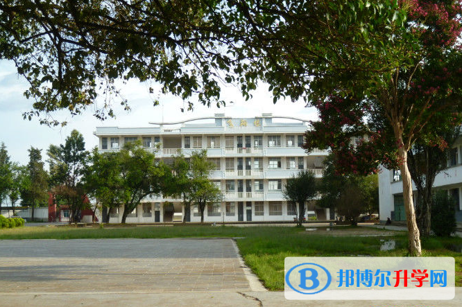 腾冲县第三中学2018年招生计划