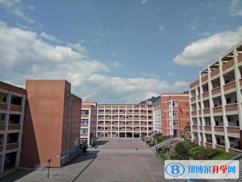 绥江县第一中学招生办联系电话