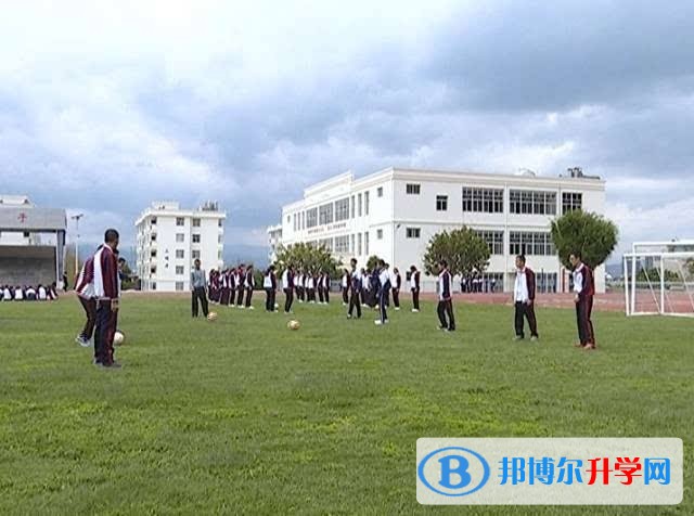 宾川县第四高级中学2018年招生计划