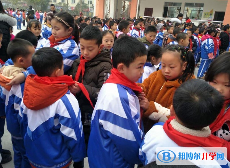 缤纷舞台·欢乐童年