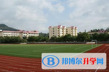 重庆市万州区纯阳实验学校学费