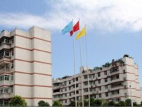 四川省筠连县中学2025年招生计划