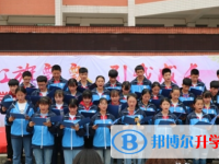 苟角中学2025年宿舍条件