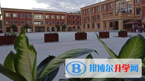 北京卓尔大方学校2023年招生办联系电话