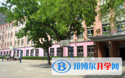 北京芳草外国语学校2023年招生办联系电话