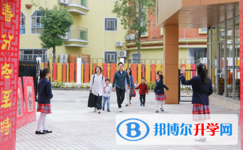 广州黄埔中黄外国语小学怎么样、好不好