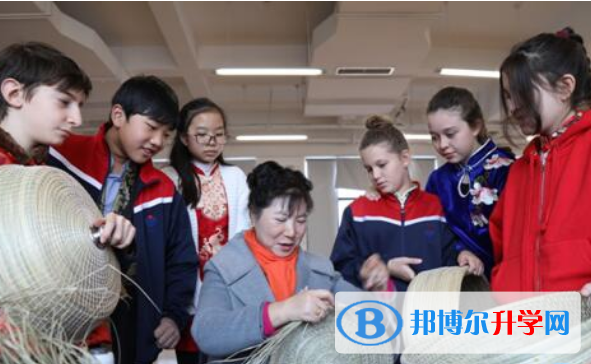 青岛耀中国际学校2020年招生办联系电话