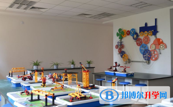 郑州一八国际小学2020年报名条件、招生要求、招生对象