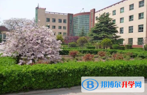 西安临潼华乐学校初中部怎么样、好不好