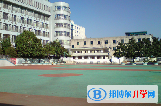 贵州师范大学附属中学国际高中部网站网址 