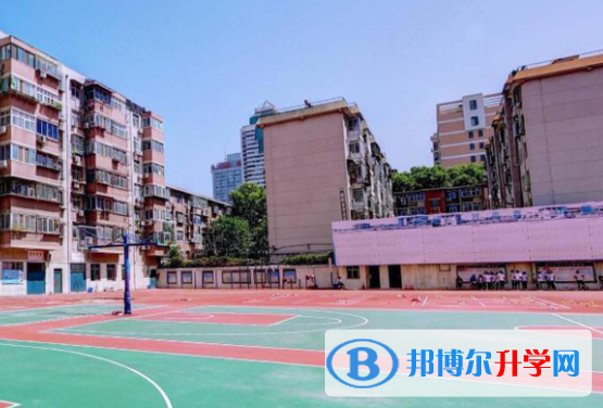 郑州第七中学国际部2020年报名条件、招生要求、招生对象