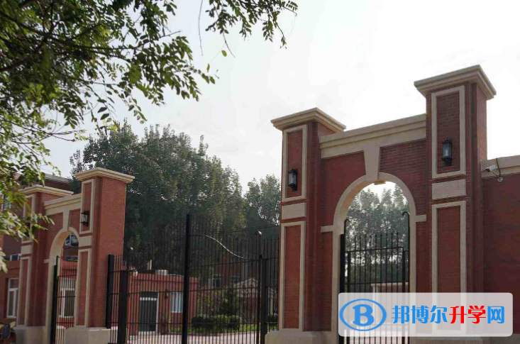 北京新桥外国语学校网站网址 