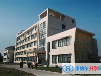 重庆两江育才中学校2025年报名条件、招生要求、招生对象