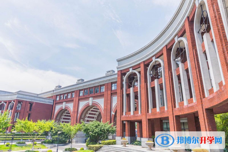 重庆彭水第一中学校2021年报名条件、招生要求、招生对象
