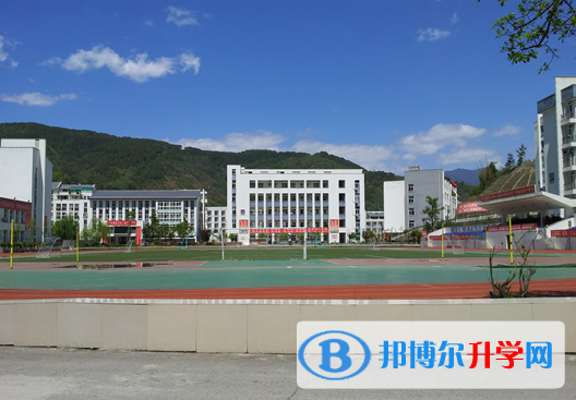 四川省青川中学2021年招生计划