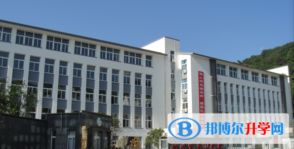 四川省青川中学2021年招生简章 