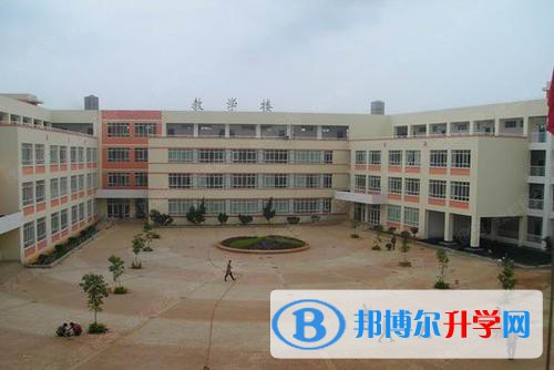 嵩明县第一中学2021年招生代码 
