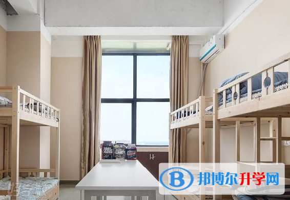 贵州省铜仁地区德江县第一中学2021年宿舍条件