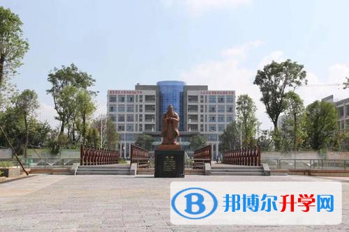 嵩明县第一中学学校网站网址