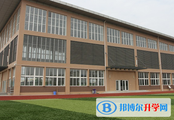 富顺县城关中学2021年招生计划