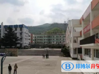 剑阁县开封中学2025年学费、收费多少
