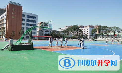 四川省荣县第一中学校2021年报名条件、招生要求、招生对象 