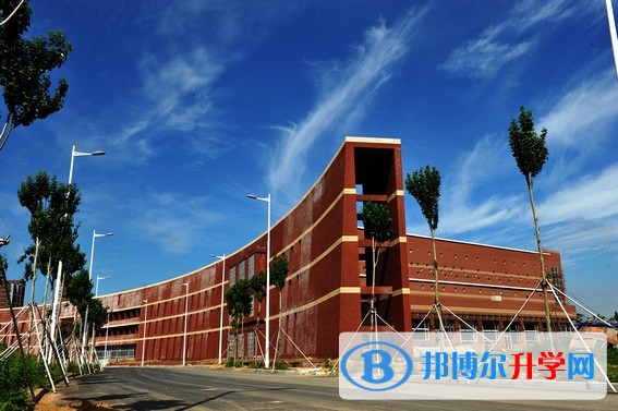 四川省罗江中学2021年招生计划 