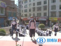 纳雍县第三中学2025年招生办联系电话