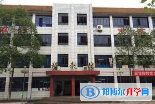 重庆云阳南溪中学2021年报名条件、招生要求、招生对象 