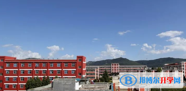 罗平县第三中学2021年招生简章