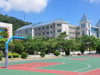 遂宁市第一中学2025年学费、收费多少