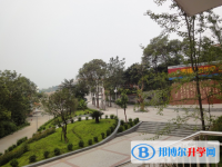 四川省三台第一中学2021年招生联系电话