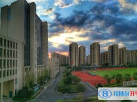 楚雄市新街中学2024年招生简章