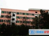 广元市中学2025年宿舍条件