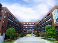 四川省遂宁中学2025年招生办联系电话
