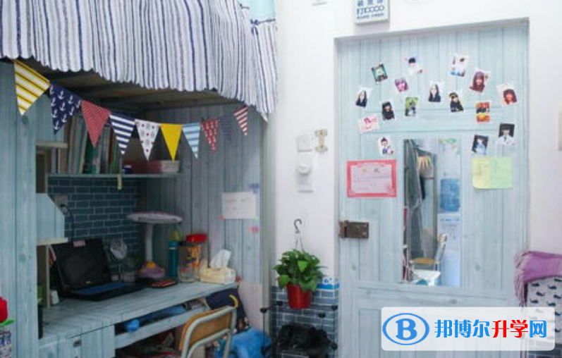 重庆渝北中学校2021年宿舍条件