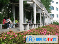 贵阳市白云区第二中学2025年招生办联系电话