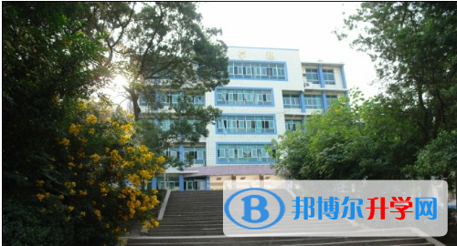 重庆市石柱民族中学校2021年招生简章