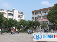 屏山县中学2025年招生办联系电话