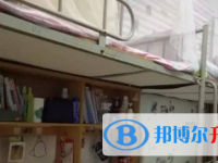 四川省仪陇县中学2025年宿舍条件